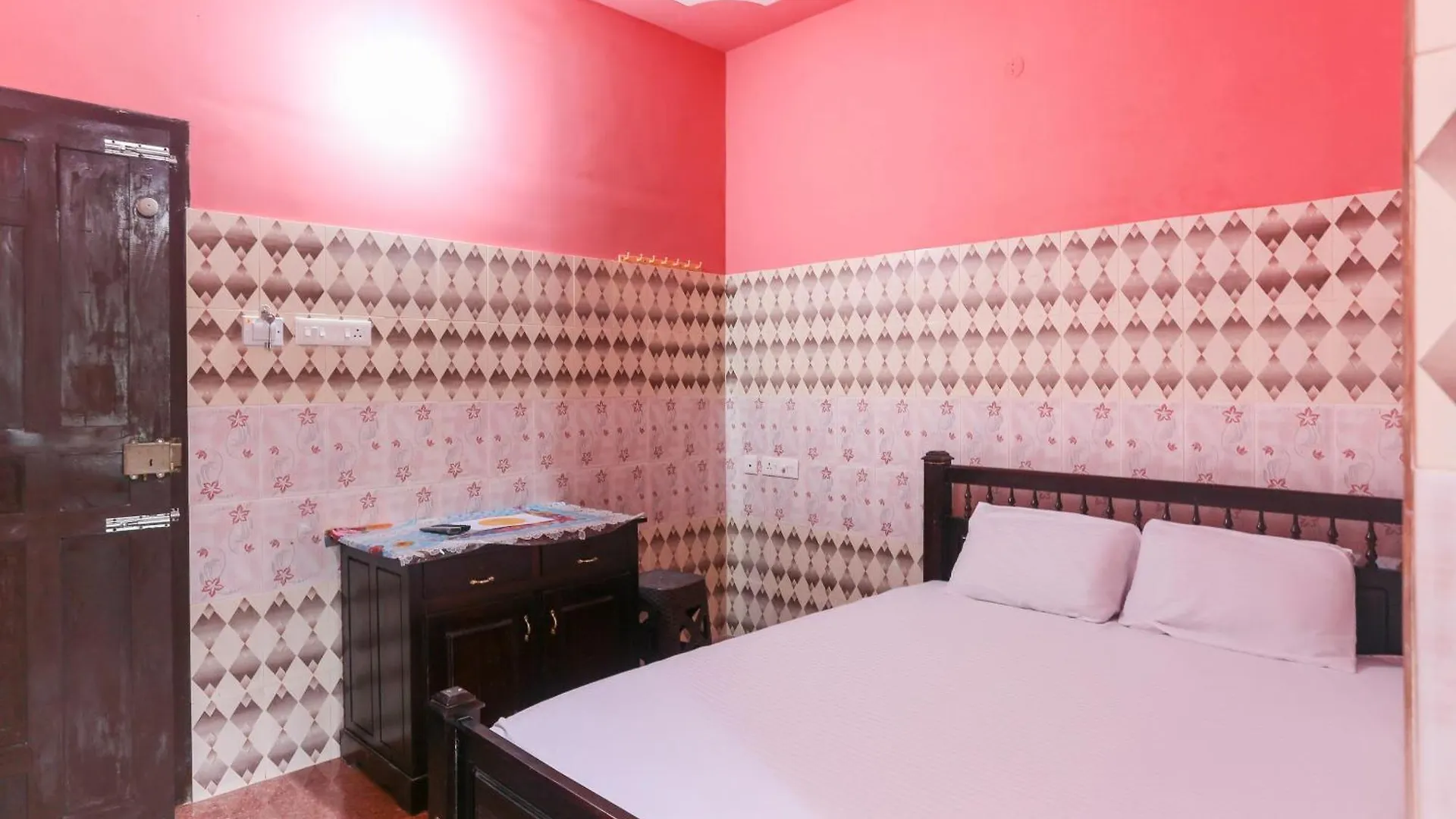 Hotel O Sree Bhadra Tourist Home Kollam India