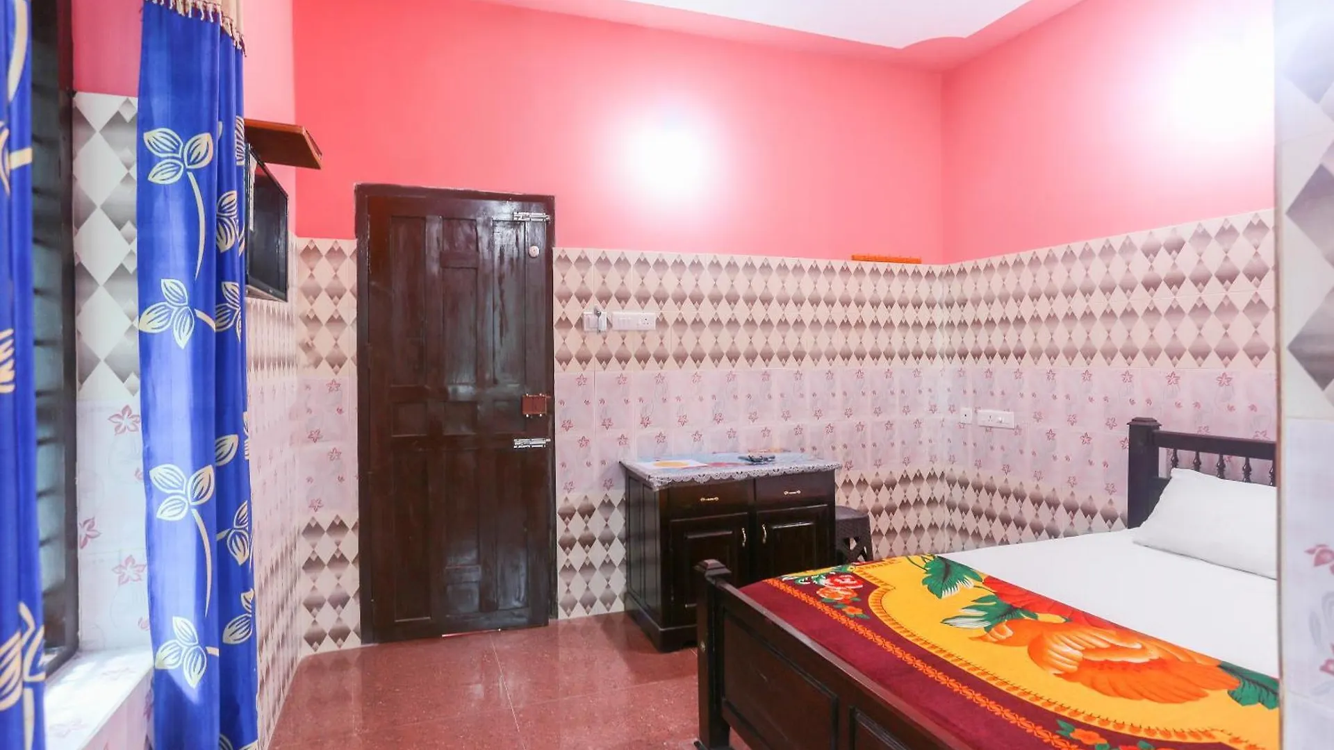 Hotel O Sree Bhadra Tourist Home Kollam