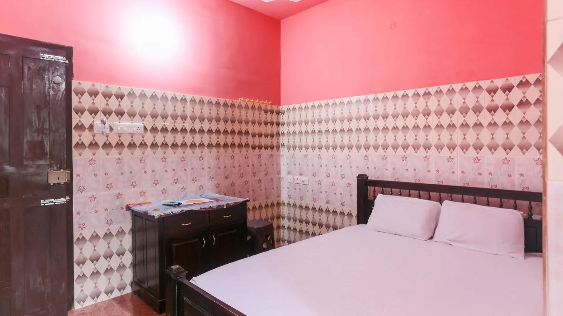 Hotel O Sree Bhadra Tourist Home Kollam India